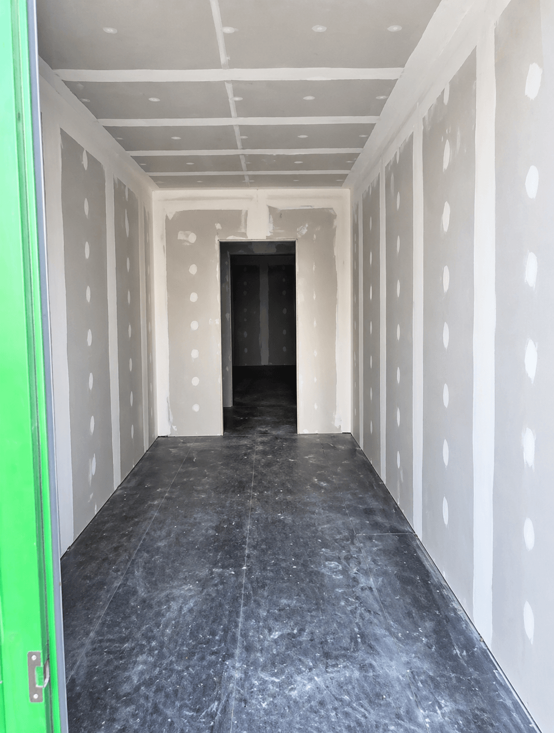 Container insulation work